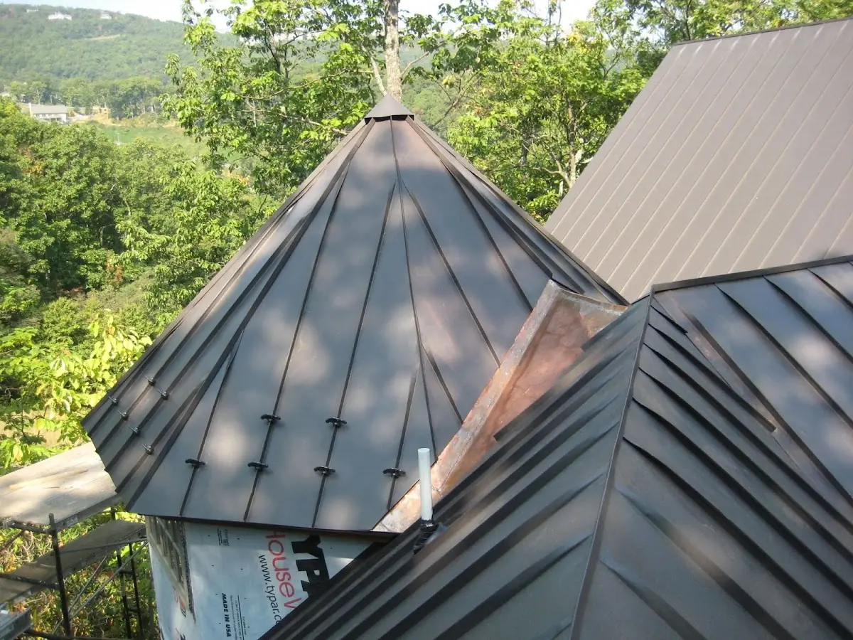 Professional Roof Tarp Installation by Craftsman Roofing in Highland